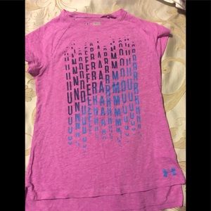 Girls under armour tee shirt